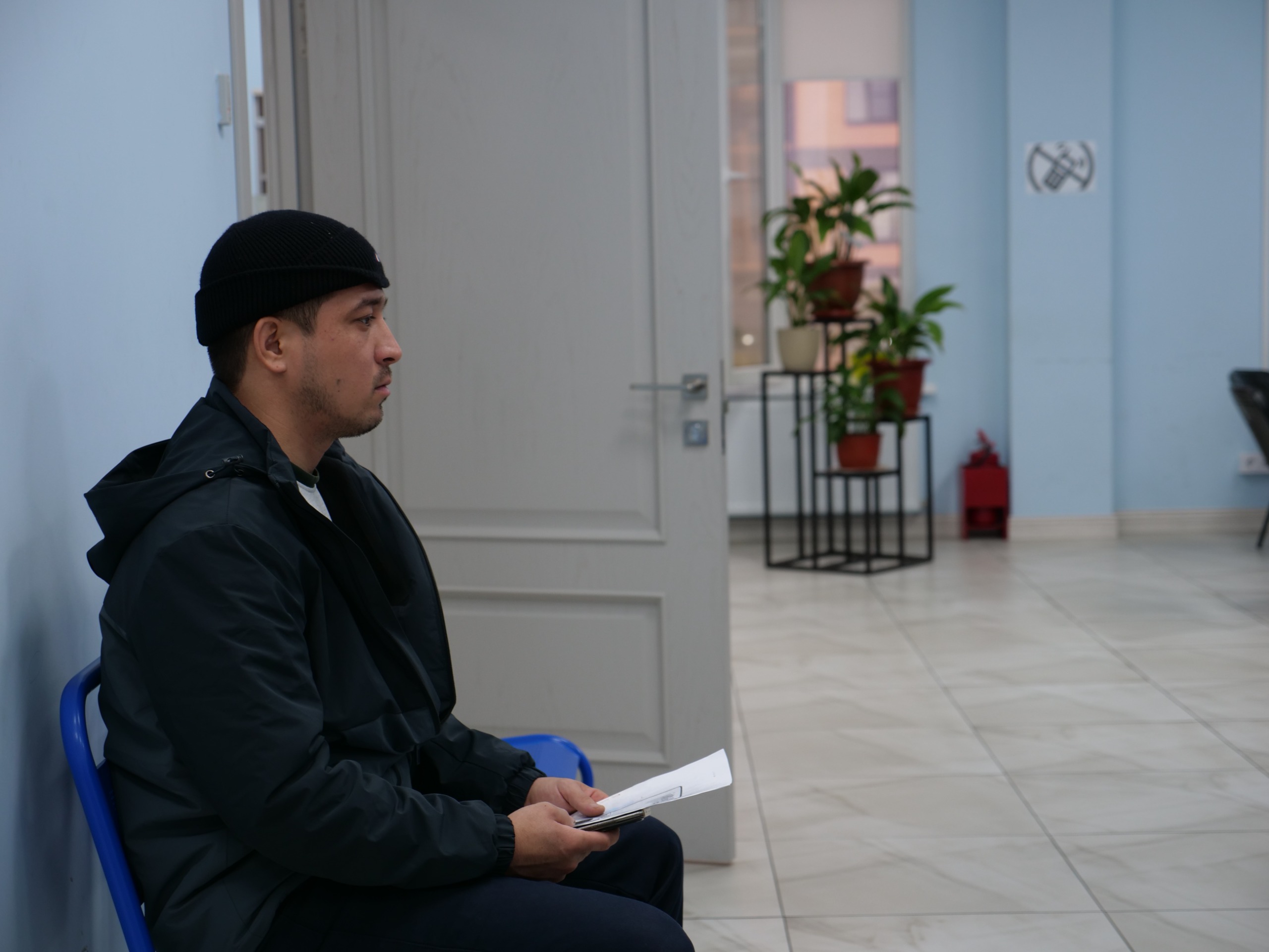 Камал Галбацов ознакомился с деятельностью Паспортно-визового сервиса МВД России в Махачкале